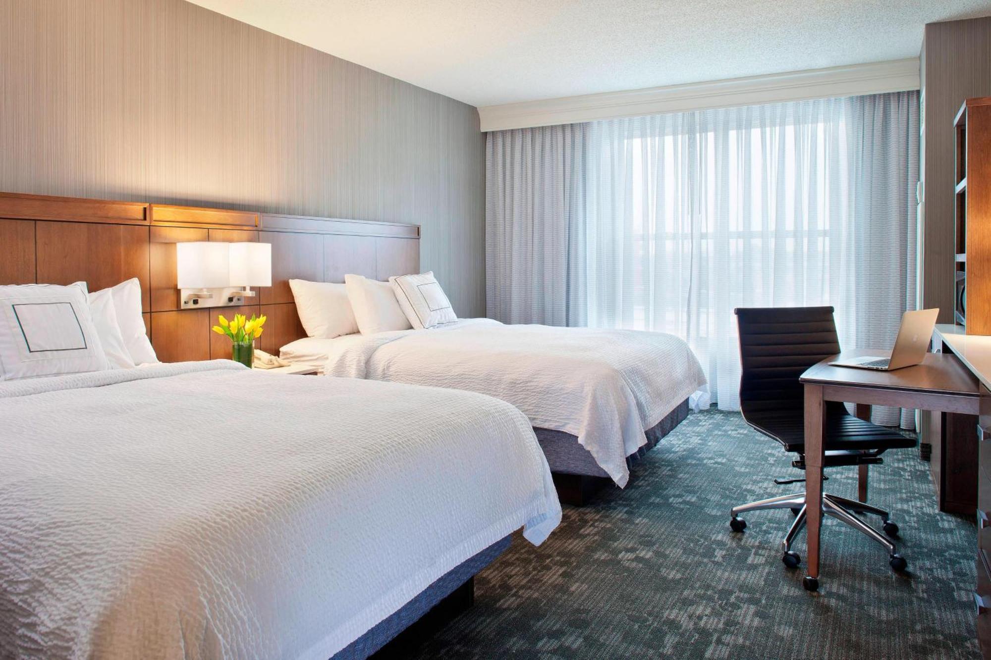 Hotel Courtyard By Marriott Pueblo Zewnętrze zdjęcie